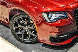 کرایسلەر 300